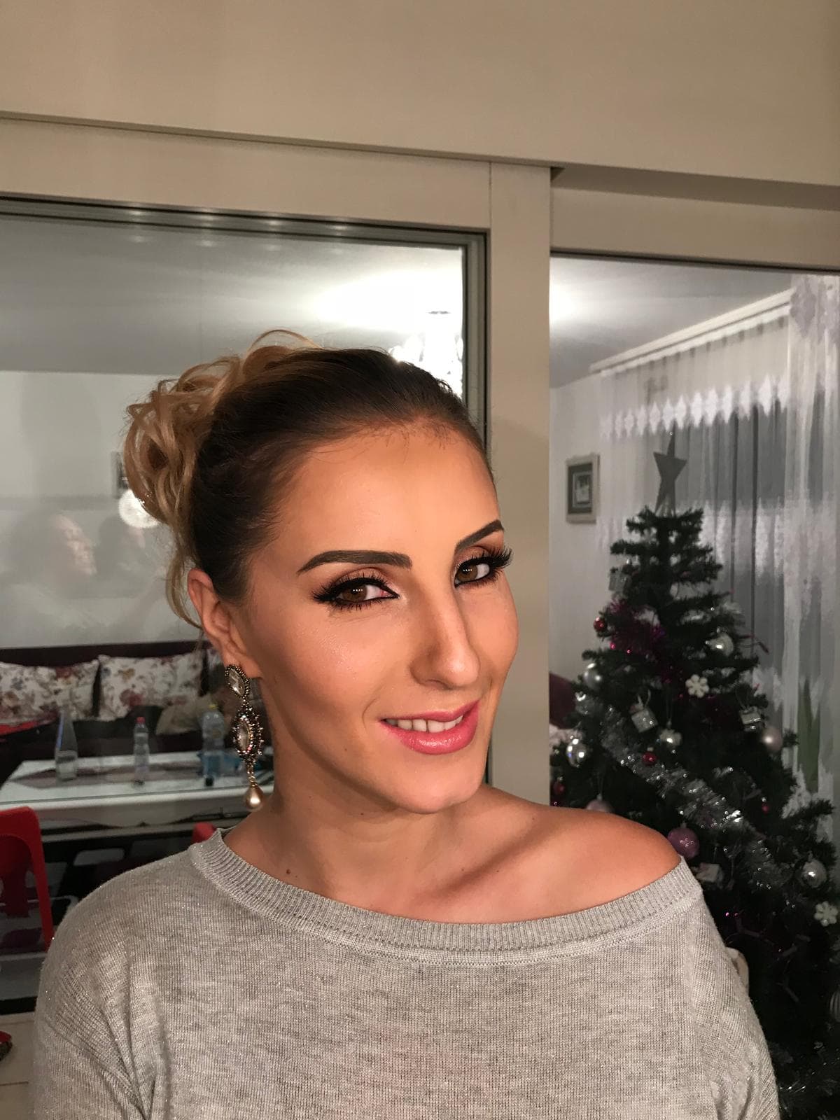 Guest / bridesmaid makeup